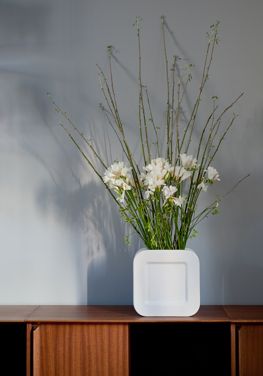 Élément, design Frédéric Sofia - vase blanc faïence