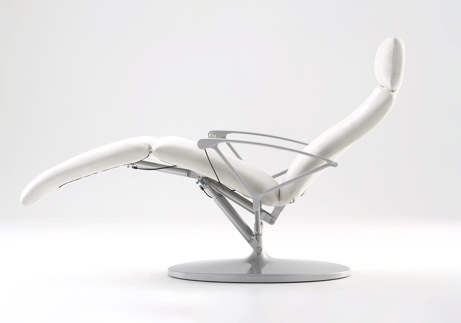 35 H A, design Frédéric Sofia, ligne Roset - fauteuil de relaxation