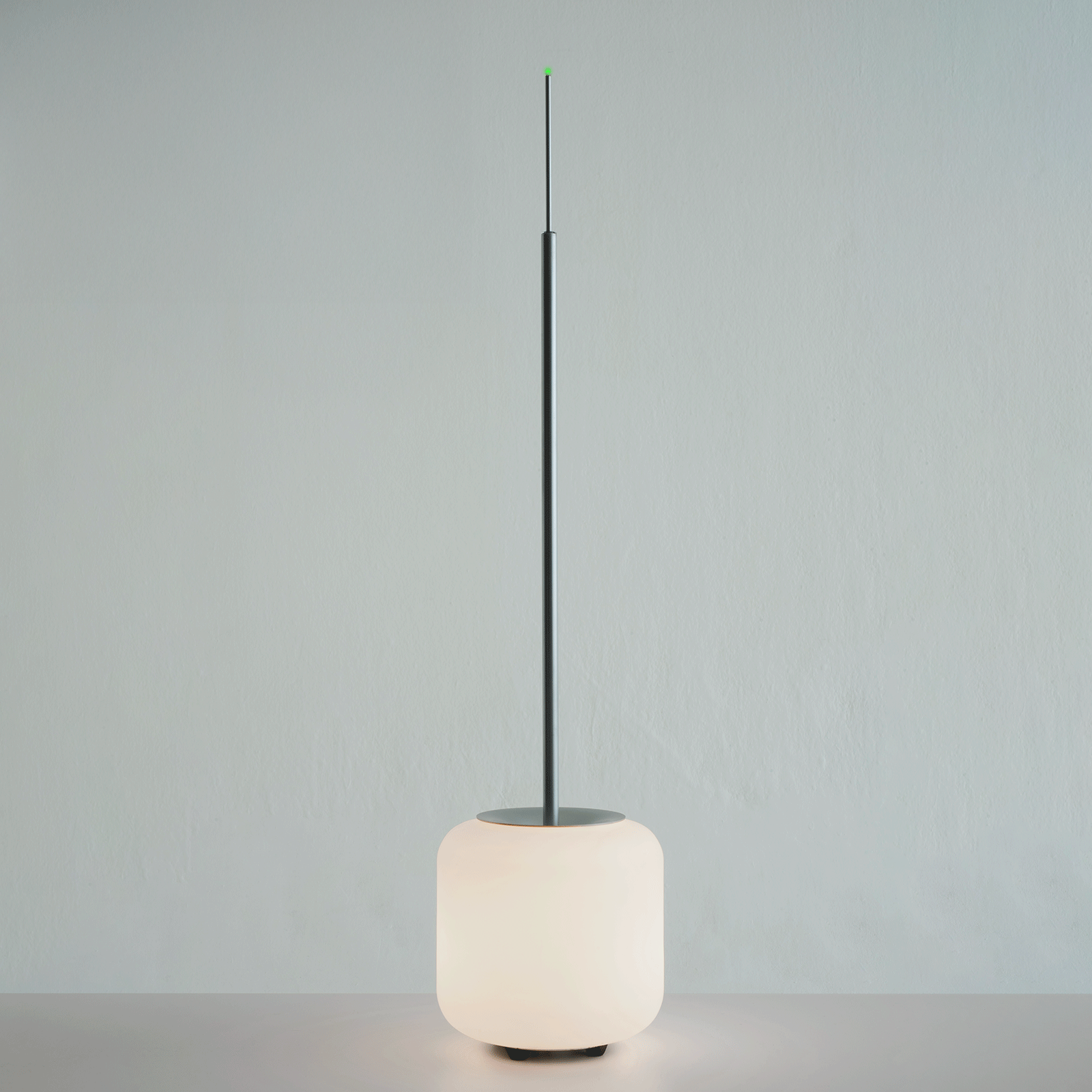 Axare design Frédéric Sofia, lampe Ligne Roset