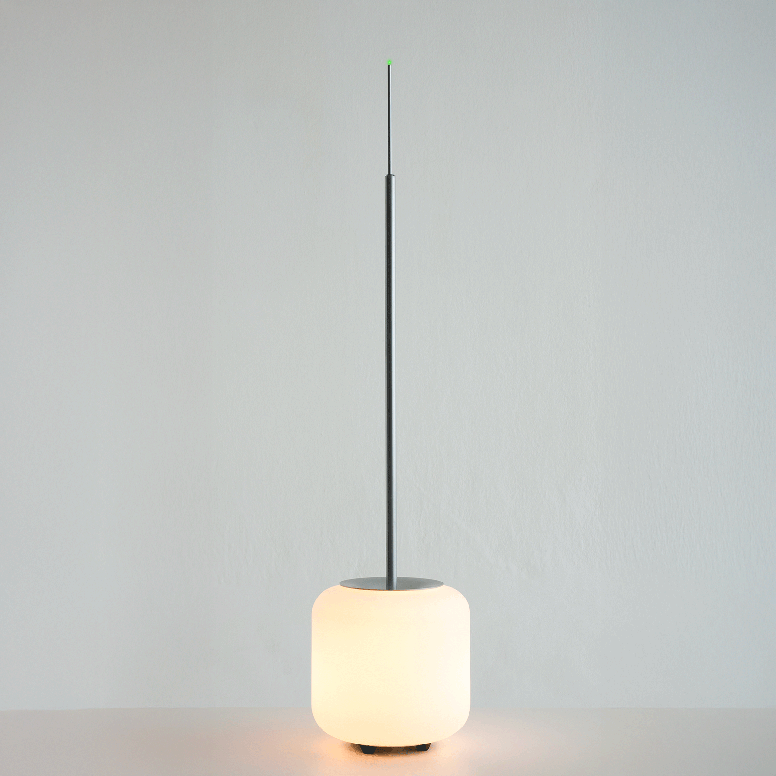 Aware, design Frédéric Sofia - Ligne Roset, lampe